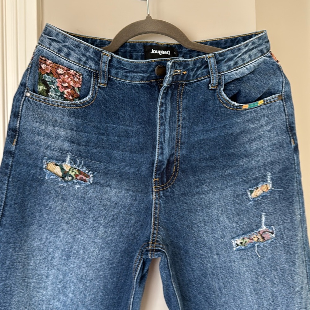 Desigual jeans